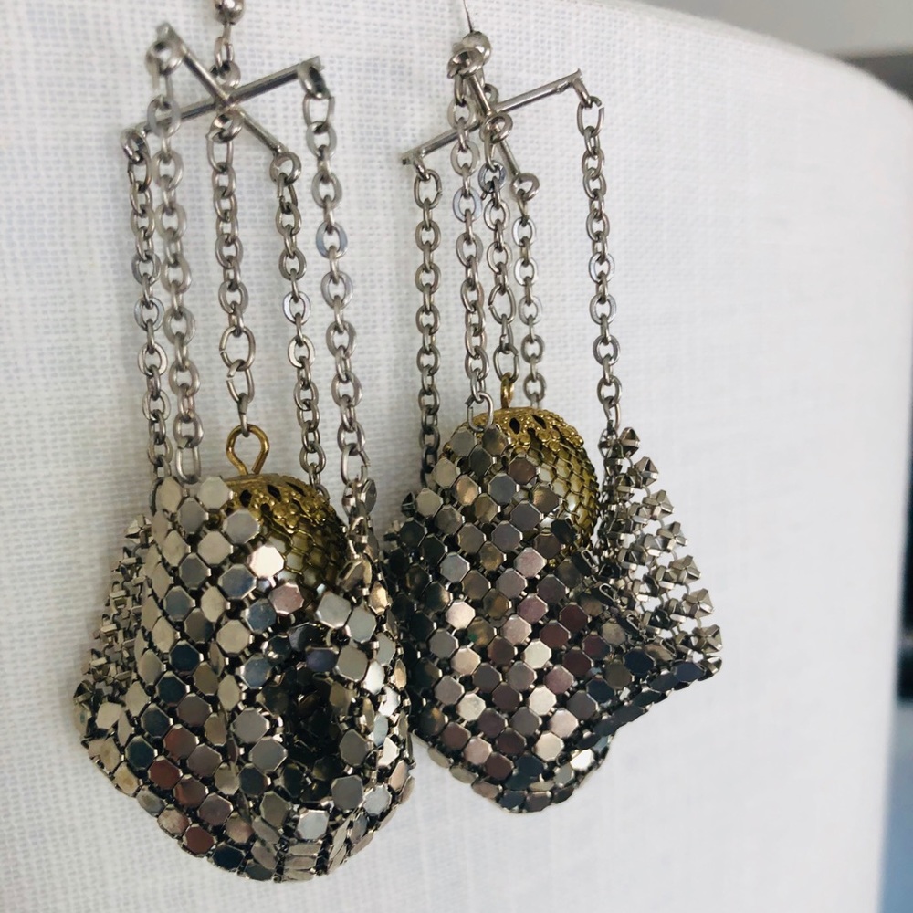 Disco balls in a blanket gold and silver earrings. - Picture 5 of 8